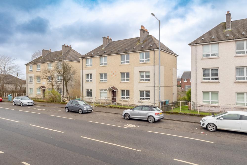 Cumbernauld Road, Stepps, G33 6EL
