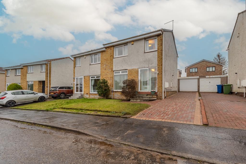 Glenwood Gardens, Lenzie, G66 4JP