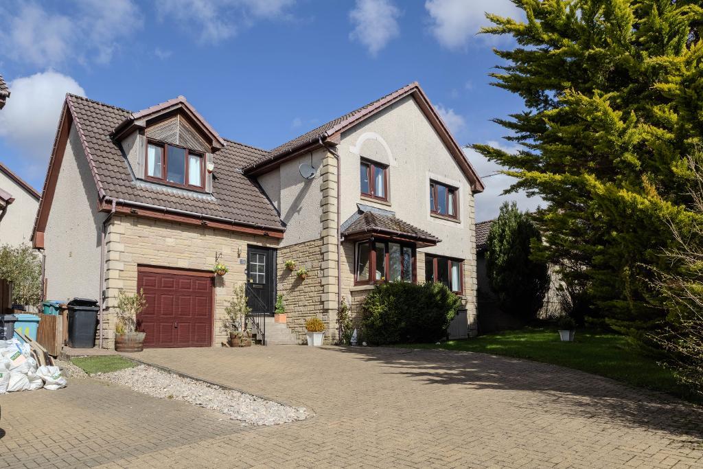 Tinto Drive, Cumbernauld, G68 9BF